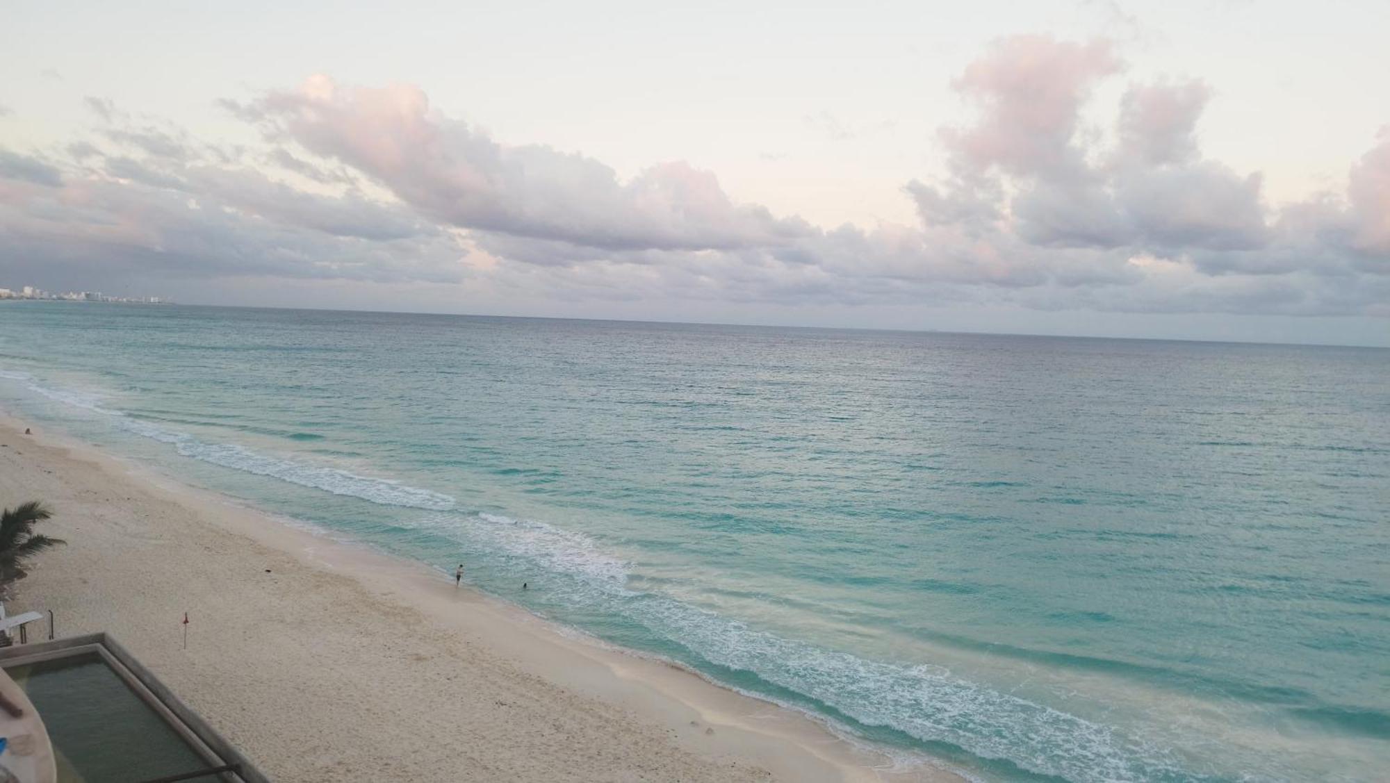 “Magic Sunrise At Cancun” מראה חיצוני תמונה